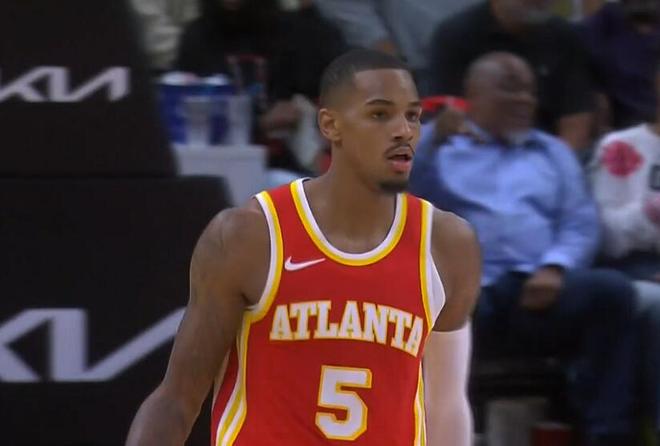 更是因为他 更是因为他