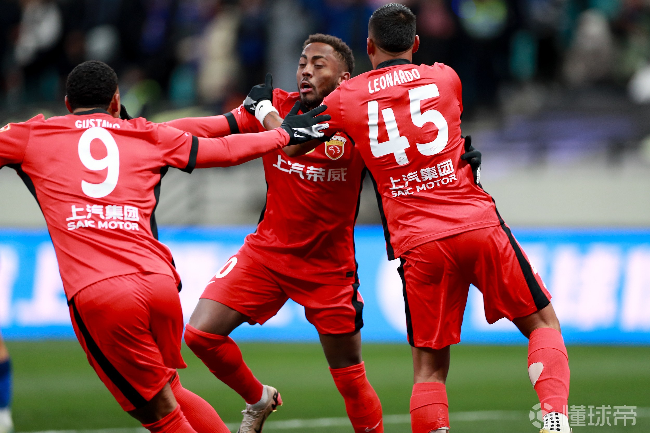 跑动和顽强 跑动和顽强