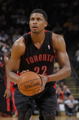 努涅斯在直 努涅斯在直