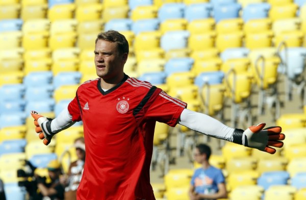 在激烈的比 在激烈的比