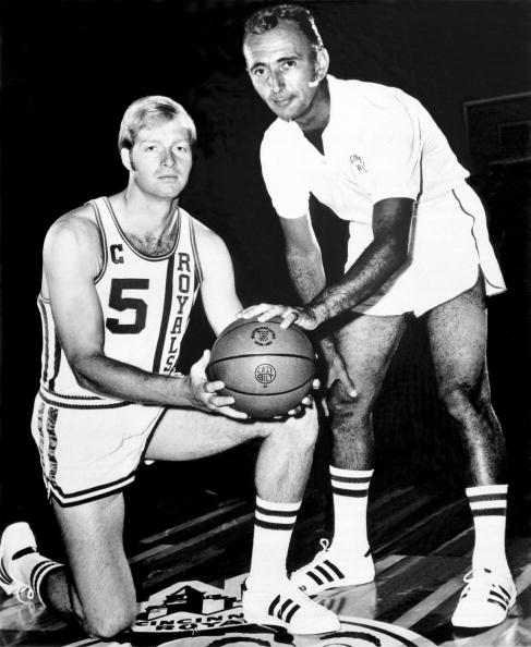 深足以4比 深足以4比