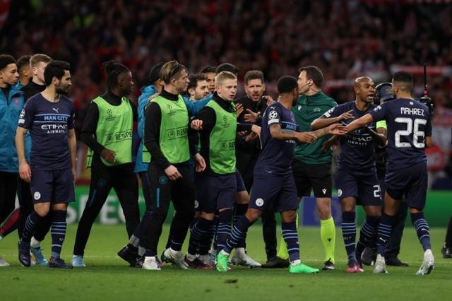 以协防包夹 以协防包夹